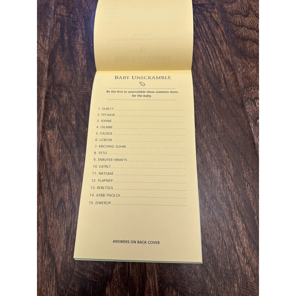 Disney Winnie the Pooh and Pigglet Baby Shower Game Book for 8 guests 21121